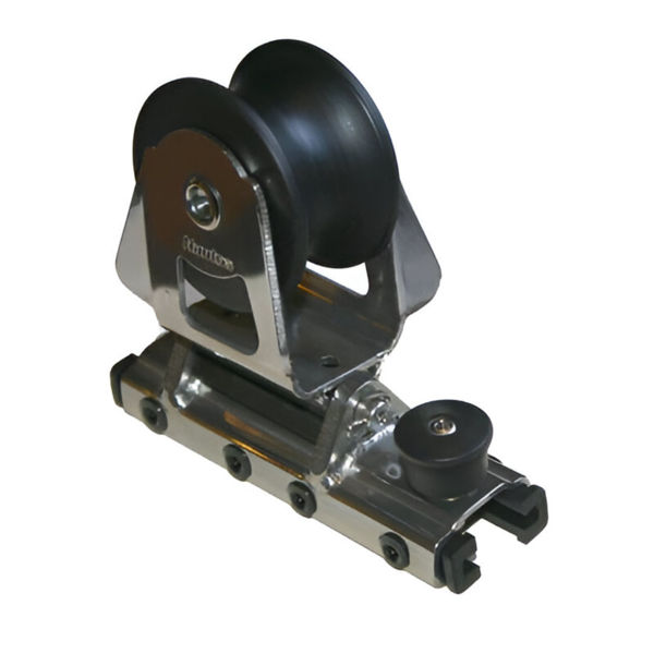 Imagen de Pasa escota doble con tope y roldana de aluminio